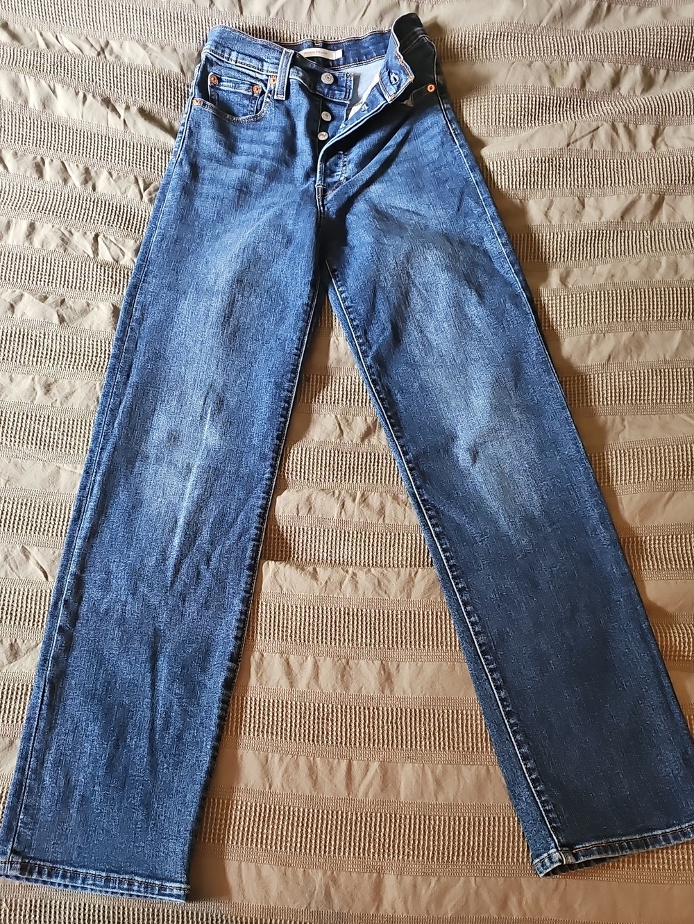 Levi's Women's Straight Leg Dark Blue Denim Jeans